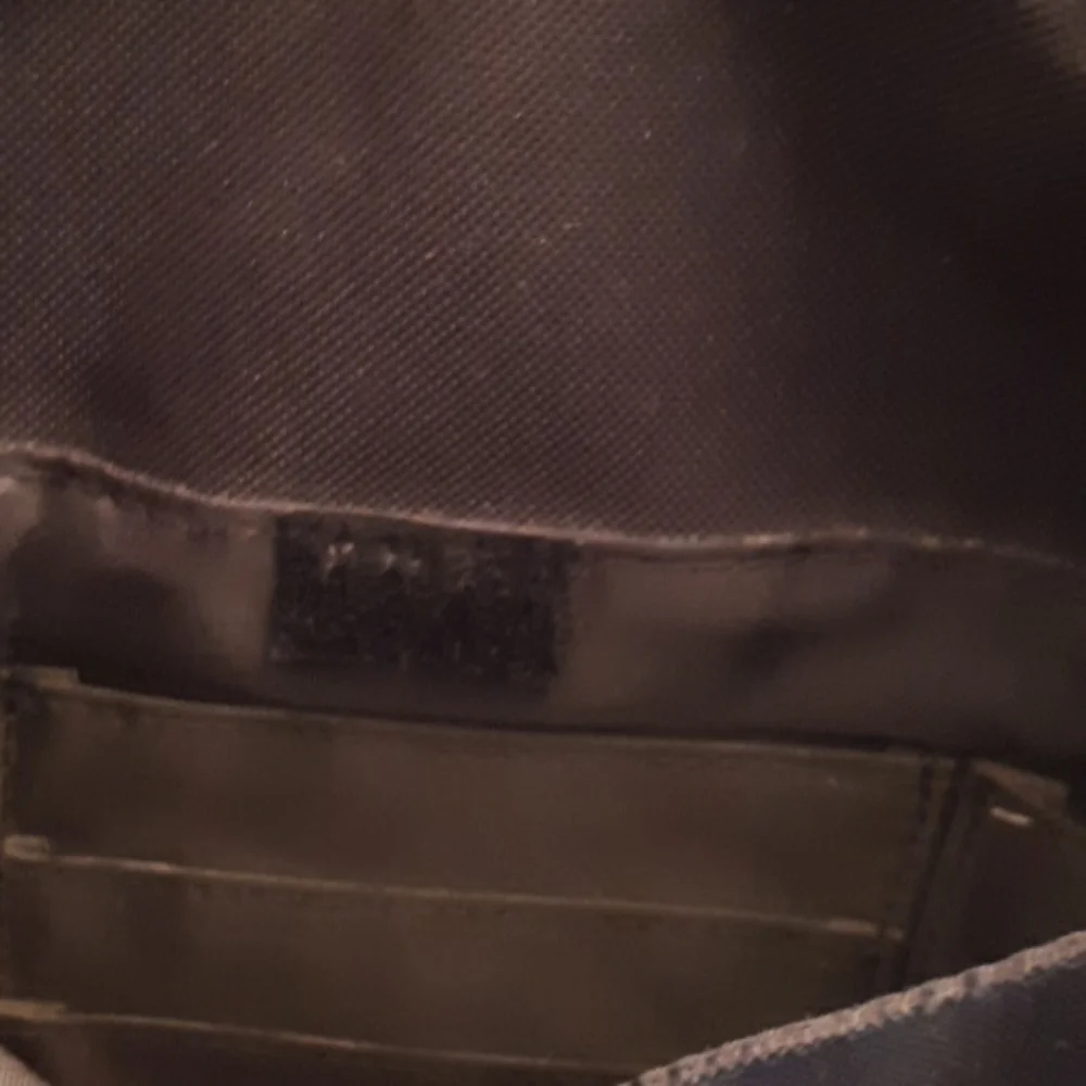 Vintage Solo Messenger Bag